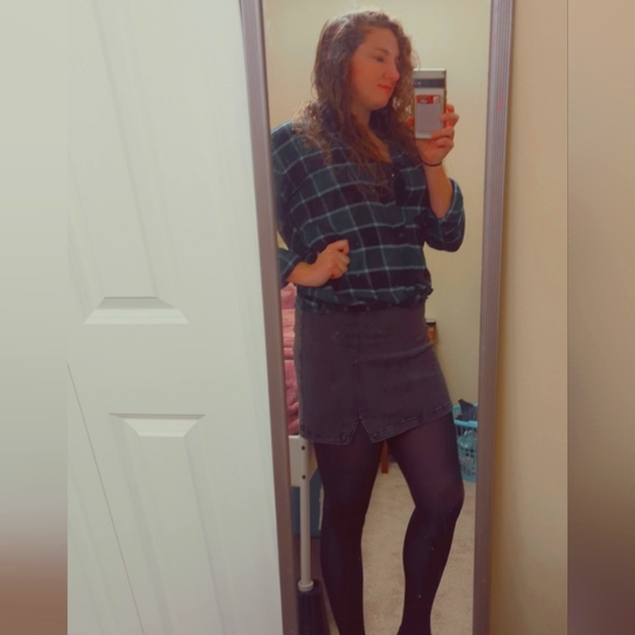 Meet your Posher, Amie - Picture 3 of 4